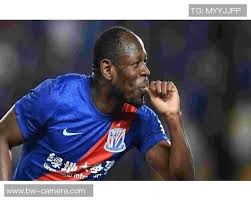 让穆阿尼踢中锋？弗兰克：我很欣赏他能踢左右两个边锋的位置